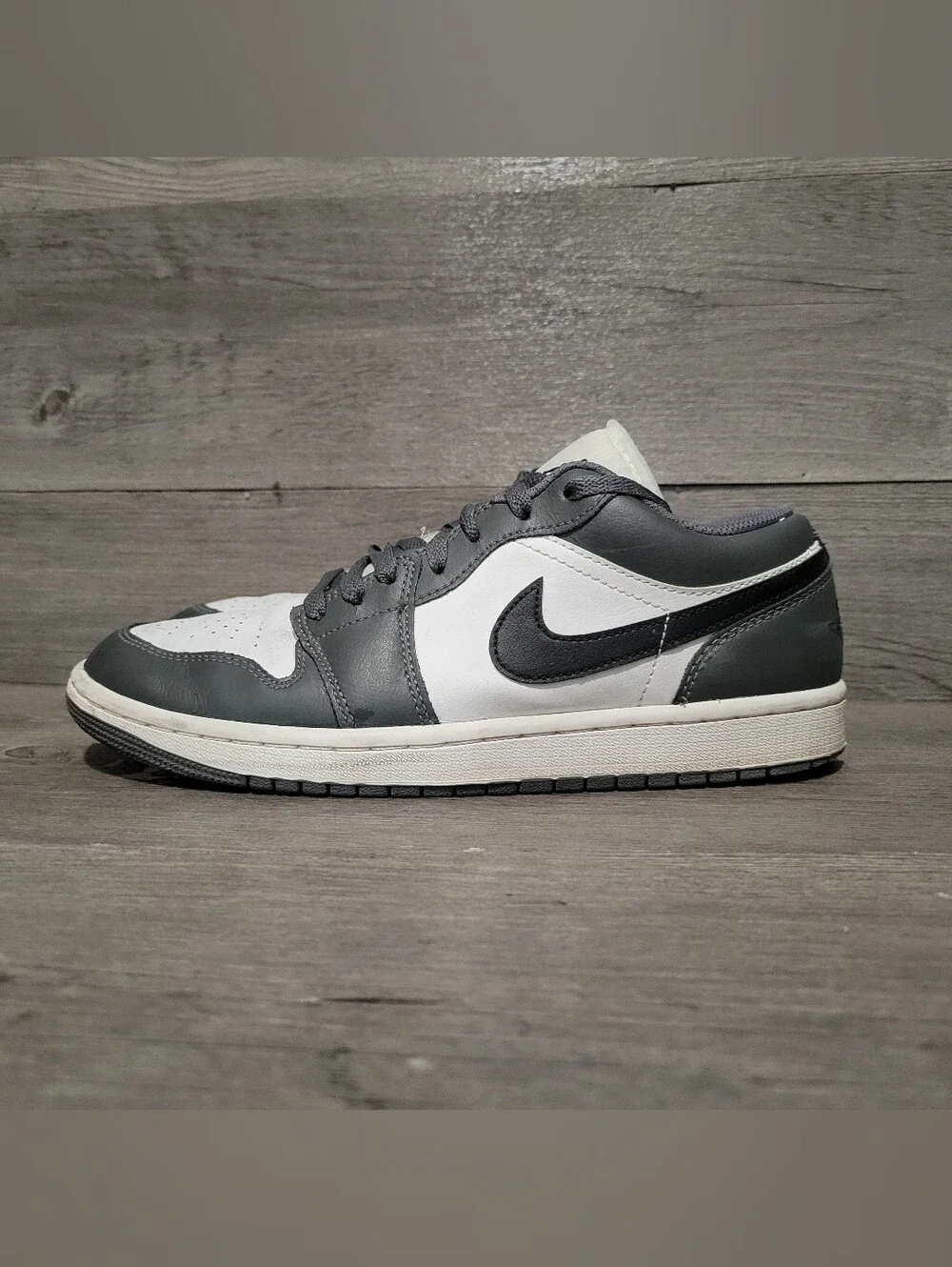 Jordan Retro 1 Low Mens Size 8.5 Iron Grey Shoes 553558-152